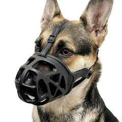 BARKLESS front view basket muzzle showing protective fit and comfort