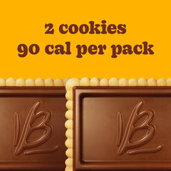 Bauducco cookie cross-section showing crisp biscuit and chocolate layer for texture clarity