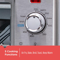 BLACK+DECKER oven with 12-inch pizza inside illustrating family-sized capacity