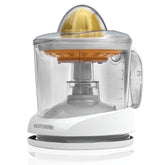 BLACK+DECKER front view of CJ625 juicer showing compact design and easy use