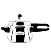 Butterfly 3L curve front view showing compact design and fast cooking benefit
