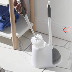 Clorox detailed shot of flanged plunger cup delivering strong seal for clogs