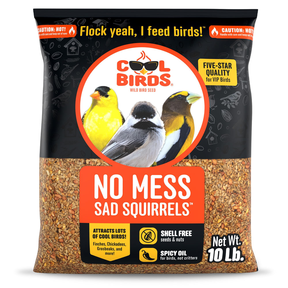 COOL BIRDS front packaging showing 10 lb spicy no mess blend and benefits