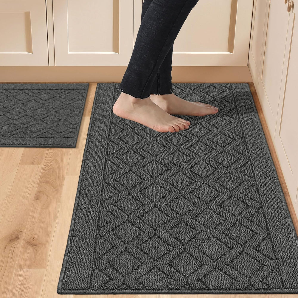 COSY HOMEER front view of grey rug set showing coverage and neutral style