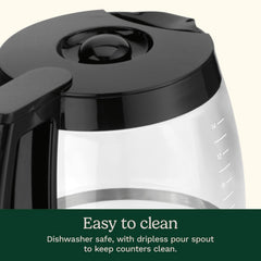 Cuisinart lid with knuckle guard and dripless spout to reduce spills