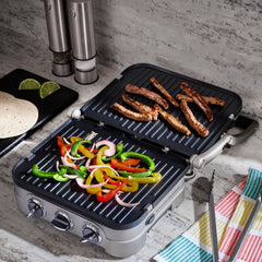 Cuisinart Griddler close-up of grill ridges providing clear sear marks