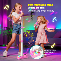 Delighkidz adjustable stand extended, demonstrating height flexibility and stability