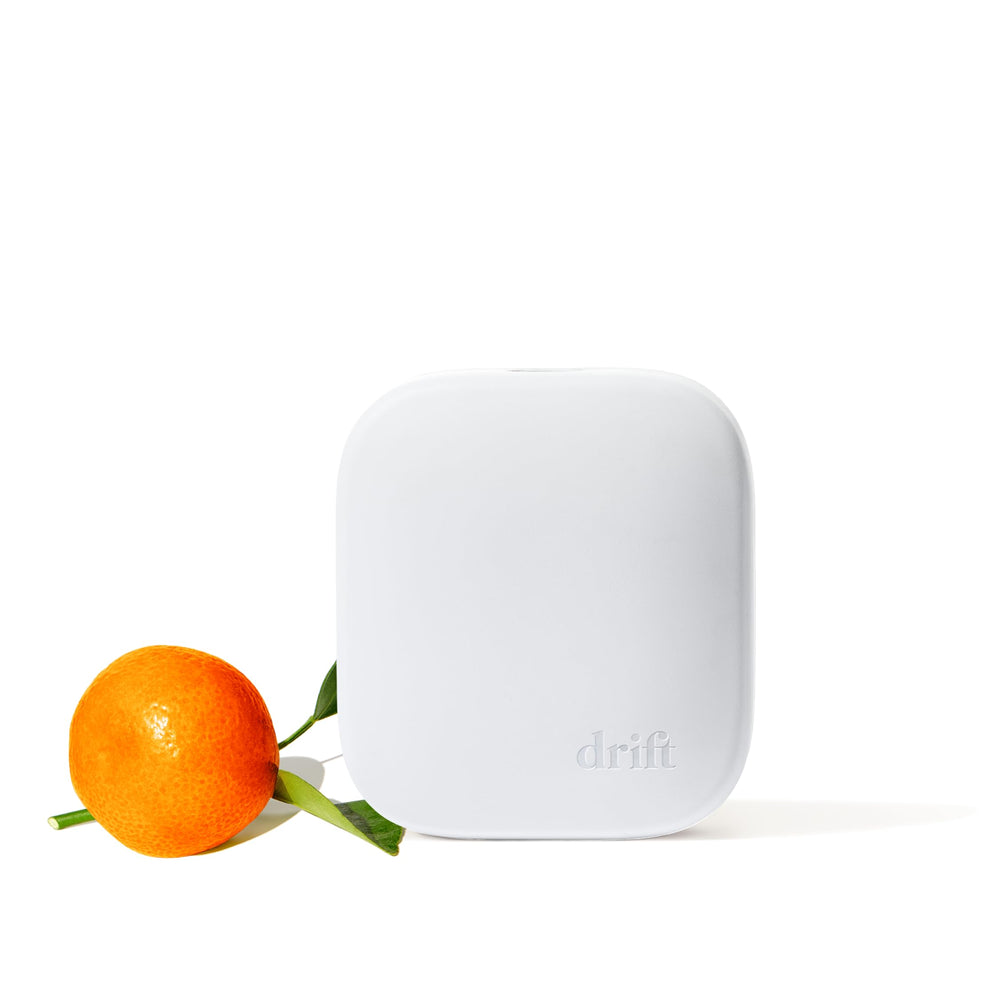 drift front view diffuser showcasing sleek plug-in design and clean aesthetic