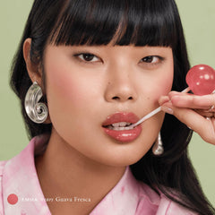 EADEM texture close-up highlighting smooth, moisturizing gloss finish