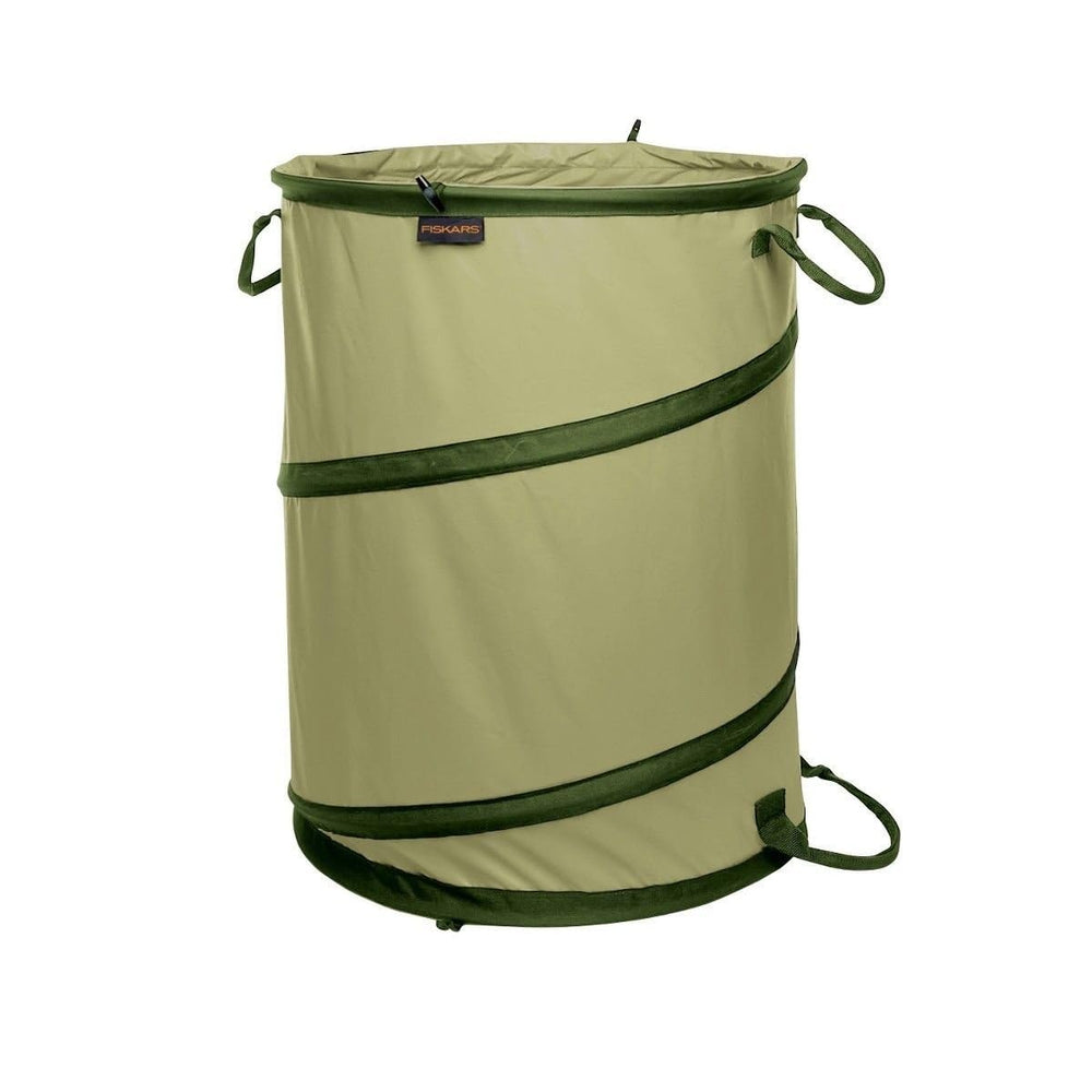 Fiskars front view showing full bag and capacity benefit
