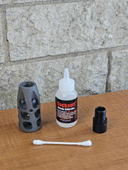 Flexbar Rocksett close-up of nozzle applying adhesive to threads demonstrating precise, mess-free application