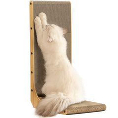 FUKUMARU front view of L-shaped scratcher showing stable design and space saving