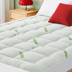 GRUSIGN front view of queen pad showing smooth bamboo viscose surface and neat edges for cool comfort