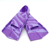 Gugmoy front packaging showing kids silicone training fins and clear sizing