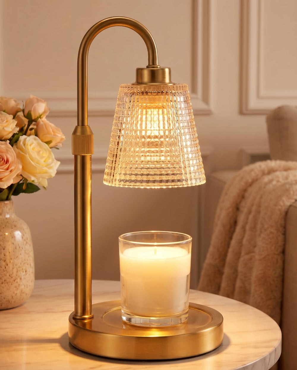 Innqoo gold candle warmer front view showing elegant design and safe warming