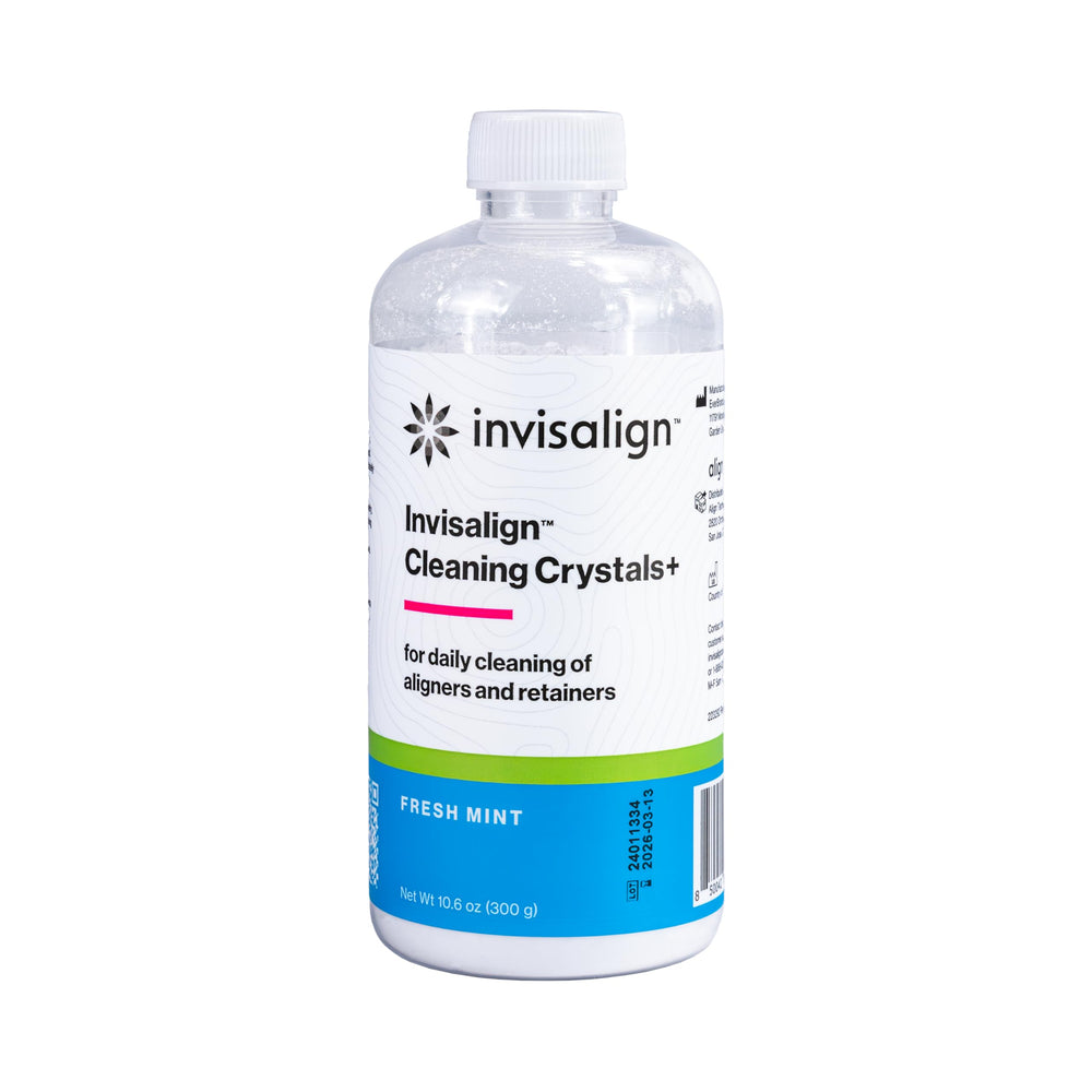 INVISALIGN front packaging showing product and mint benefit