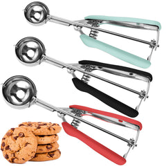 JUNADAEL J front view of three scoops showing sizes and colored handles for easy identification and faster baking