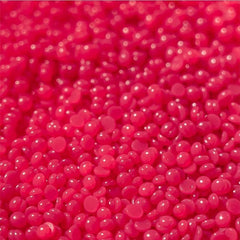 KoluaWax melted bead texture close-up showing smooth consistency for precise application