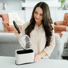 Mess & Matter scoop docked in holder for tidy storage and reduced surface contact