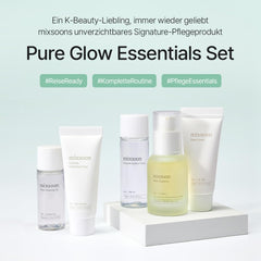mixsoon bean cleansing oil pump close-up demonstrating easy application benefit