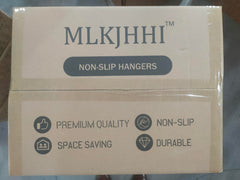 MLKJHHI bottom bar detail with rubber coating securing pants and ties