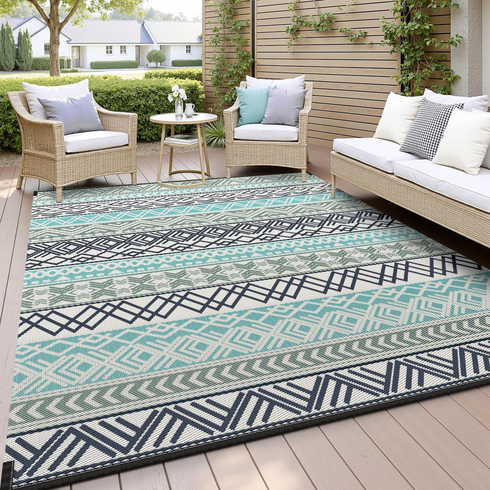 MontVoo front view of 5x8 outdoor rug showing full pattern and benefit of easy styling