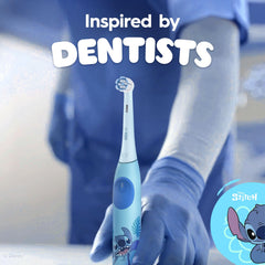 Oral-B iO Kids handle detail highlighting one-touch control and easy use benefit