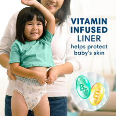 Pampers Pure easy-tear side closeup allowing quick removal by parents