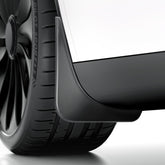 REEVAA front packaging view showing four mud flaps and kit for easy install benefit