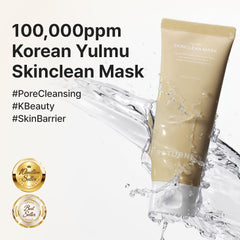 RETURNITY cream texture close-up highlighting smooth application
