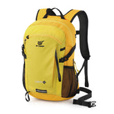 SKYSPER front view of 20L daypack showing compact shape and easy-access pockets for convenience