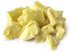 SmellGood close-up texture of unrefined shea butter highlighting smooth, creamy consistency