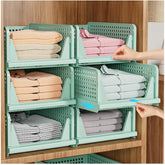 SNSLXH front view of five green organizer bins showing stackable benefit
