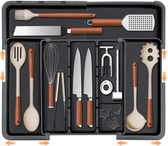Spaclear front view of tray showing compartments and neat storage benefit