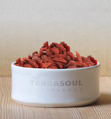 Terrasoul Superfoods goji berries served in a bowl as a topping, visualizing easy meal enhancement