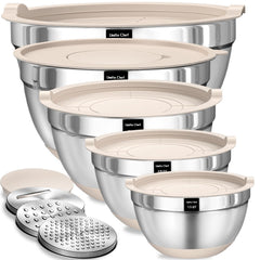 Umite Chef front view of bowl set showing sizes and lids, helps organized storage