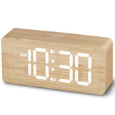 uscce front view clock on nightstand shows large easy-to-read numbers