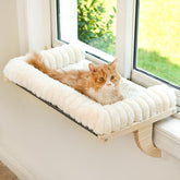 valigogo front view perch showing full platform and bolsters, comfortable lookout