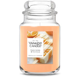 Yankee Candle large jar front view showing tangerine and vanilla scent, enhances room ambiance