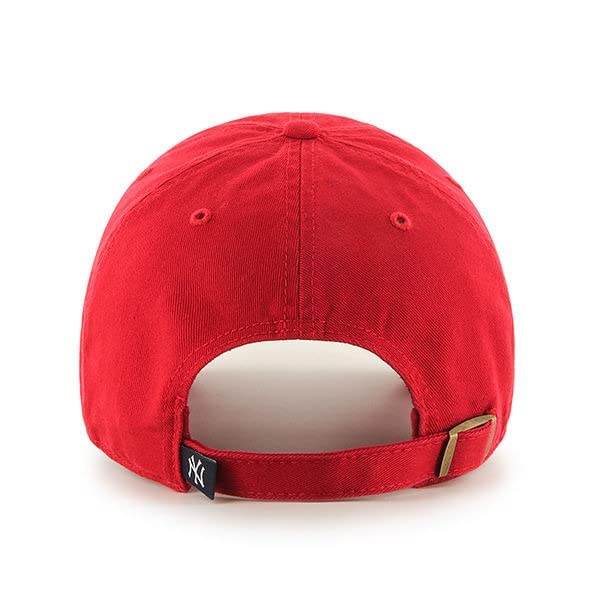 47 Brand Yankees worn on head in lifestyle scene demonstrates casual style