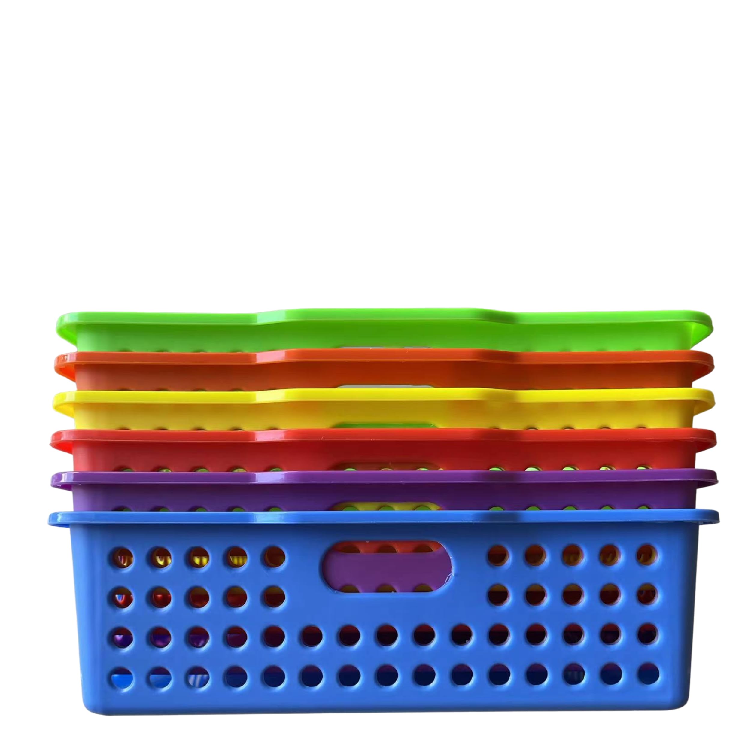4E's Novelty bin holding markers and scissors for tidy art supply storage