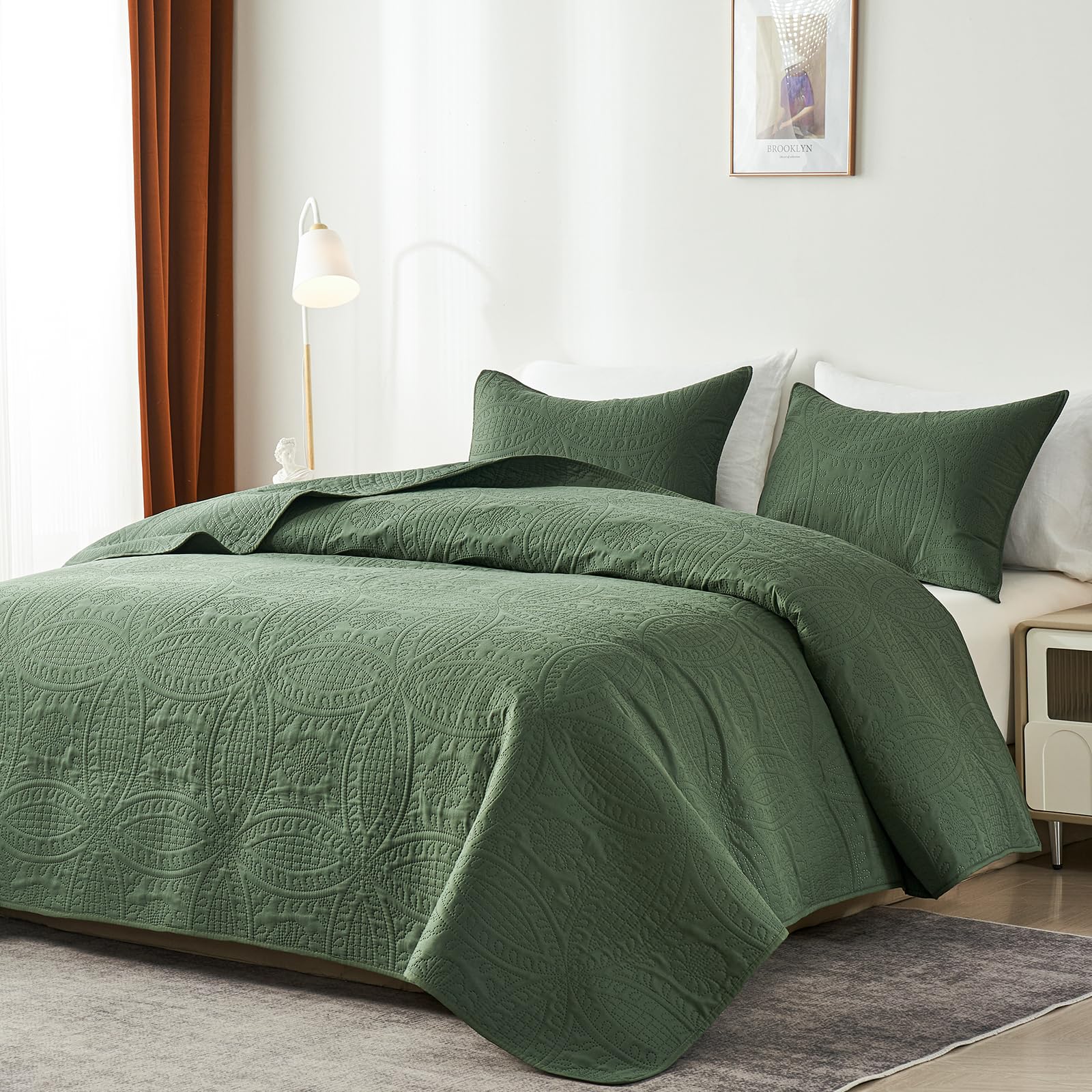 akkialla close-up coin quilting texture highlighting durable stitching and soft feel