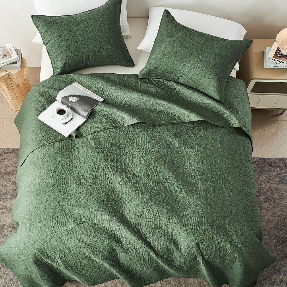 akkialla pillow shams detail and edges showing coordinated finish and neat fit benefit