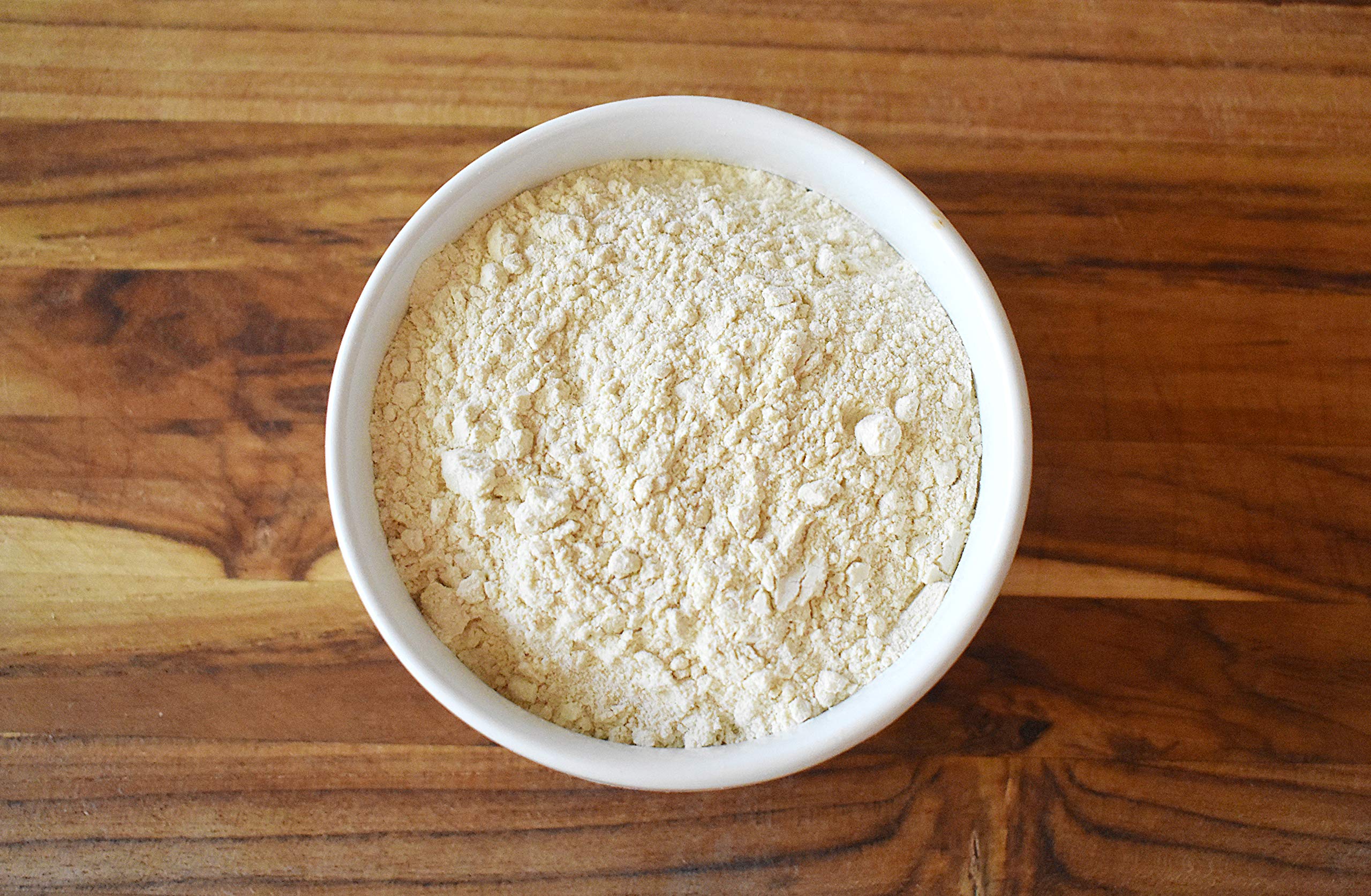 Anthony's comparison of bread and pizza crusts showing improved rise and chew from gluten
