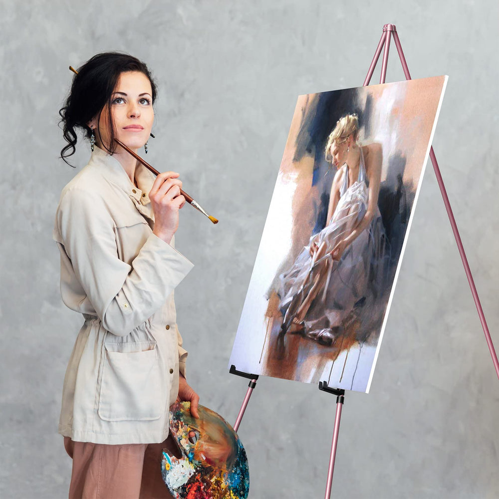 Aredy easel in carrying bag packed for transport and easy travel