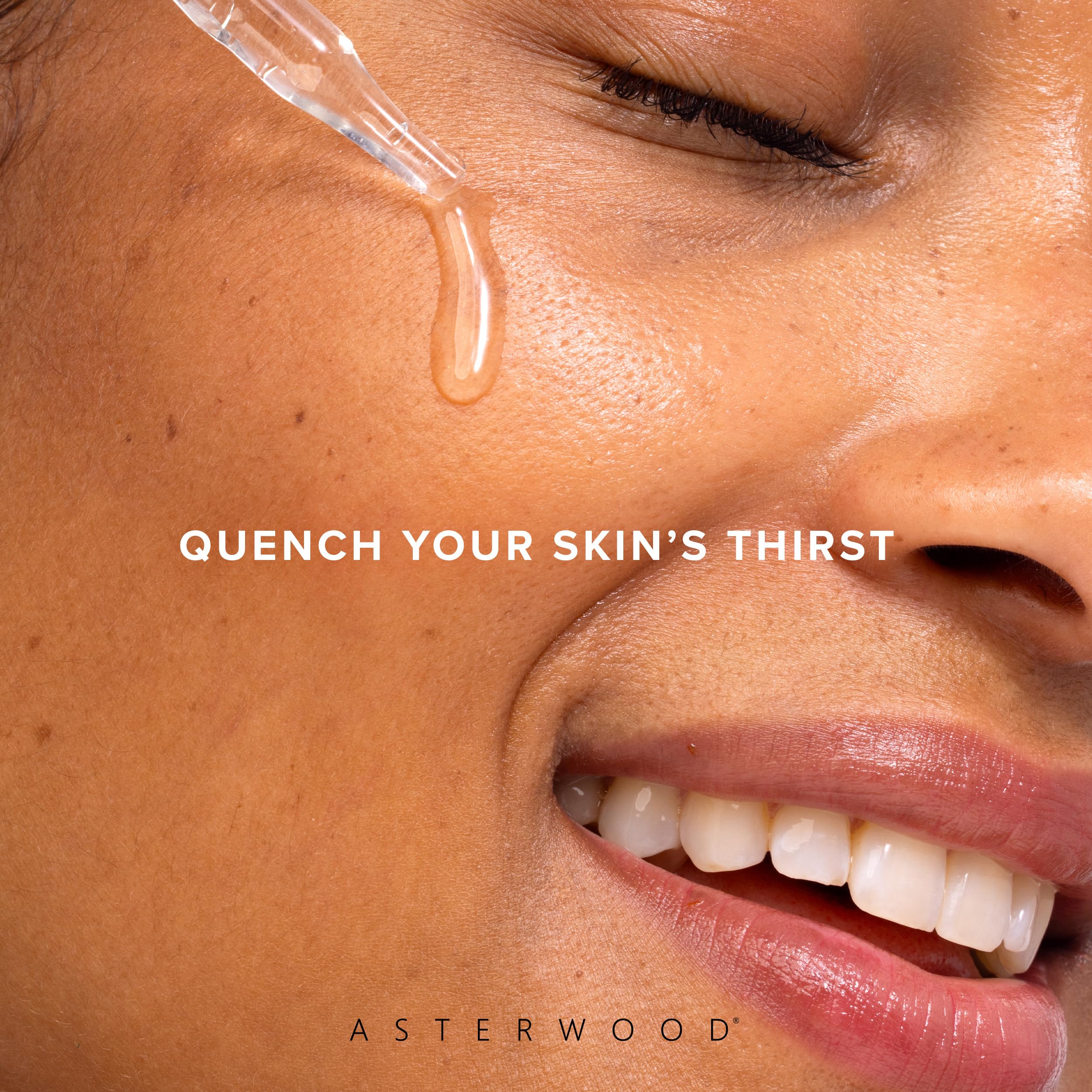 Asterwood serum applied on hand demonstrating quick absorption benefit