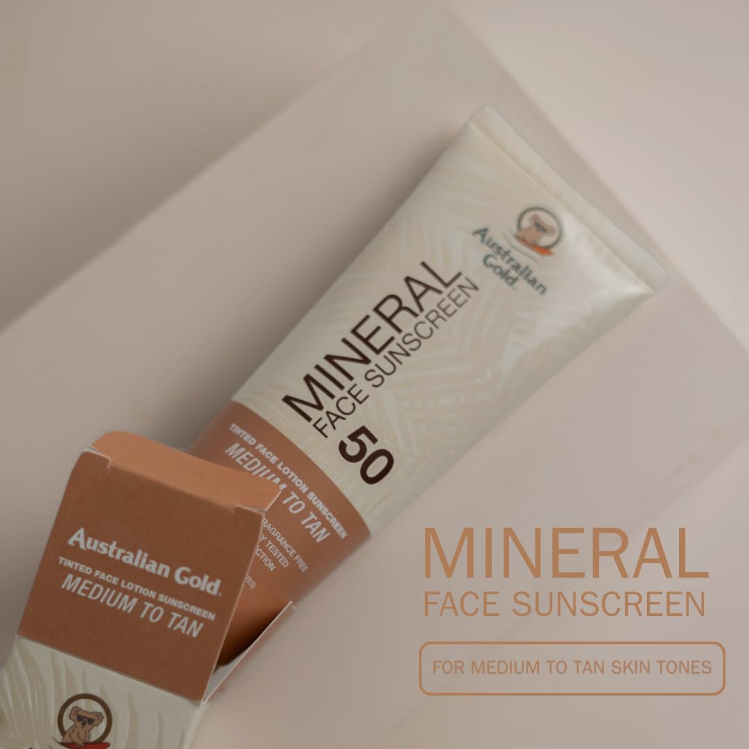 Detailed shot of Australian Gold label listing mineral SPF 50 ingredients and clear ingredient transparency benefit