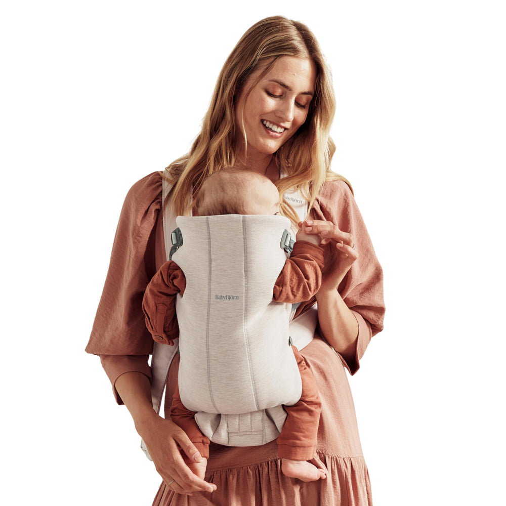 BabyBjörn front view of carrier showing compact design and easy access
