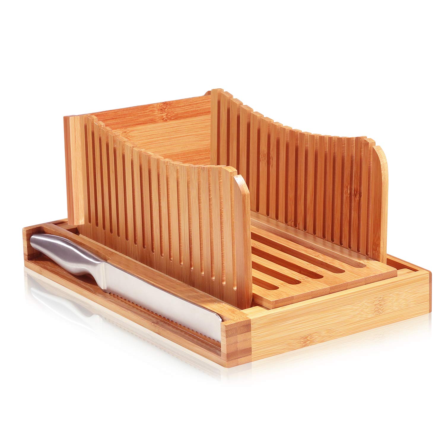 Bambüsi in kitchen lifestyle scene demonstrating ease of use while baking