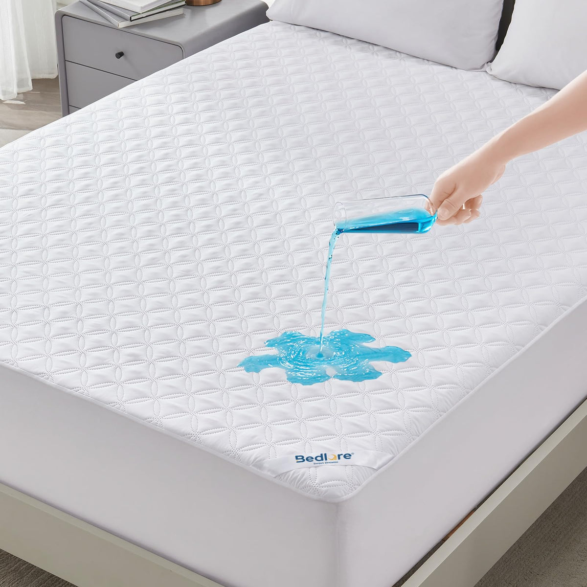 BEDLORE front packaging view showing queen protector and benefits
